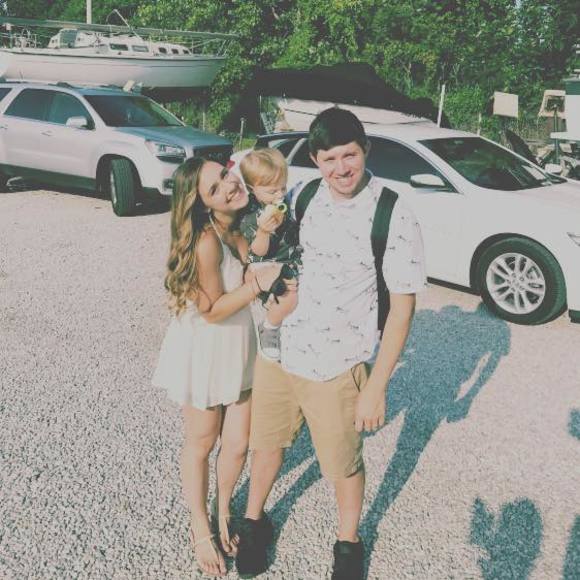 Meet your Posher, Katie - Picture 1 of 1